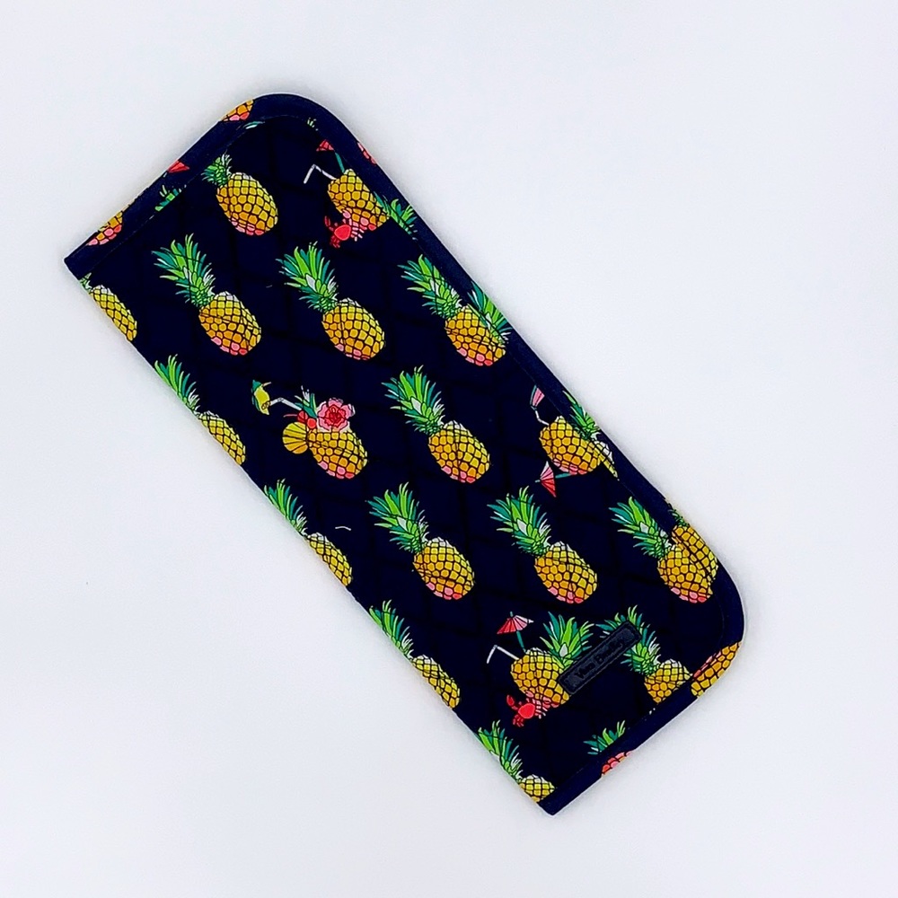 Vera Bradley Curling & Flat Iron Cover in Toucan Party